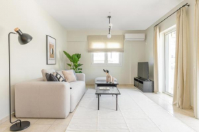 Superior 3BR Apartment in Chalandri by UPSTREET